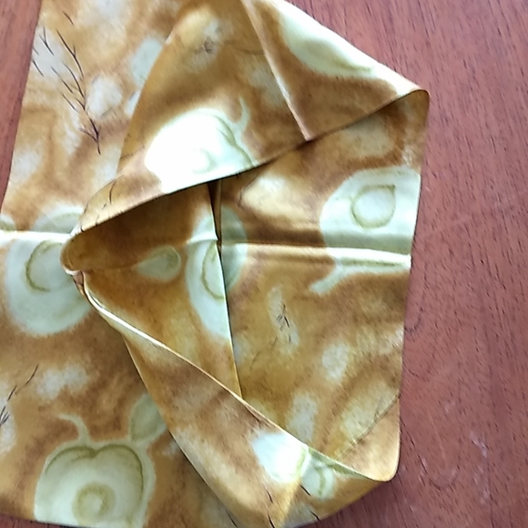 Small Infinity Scarf - Picture 2 of 3